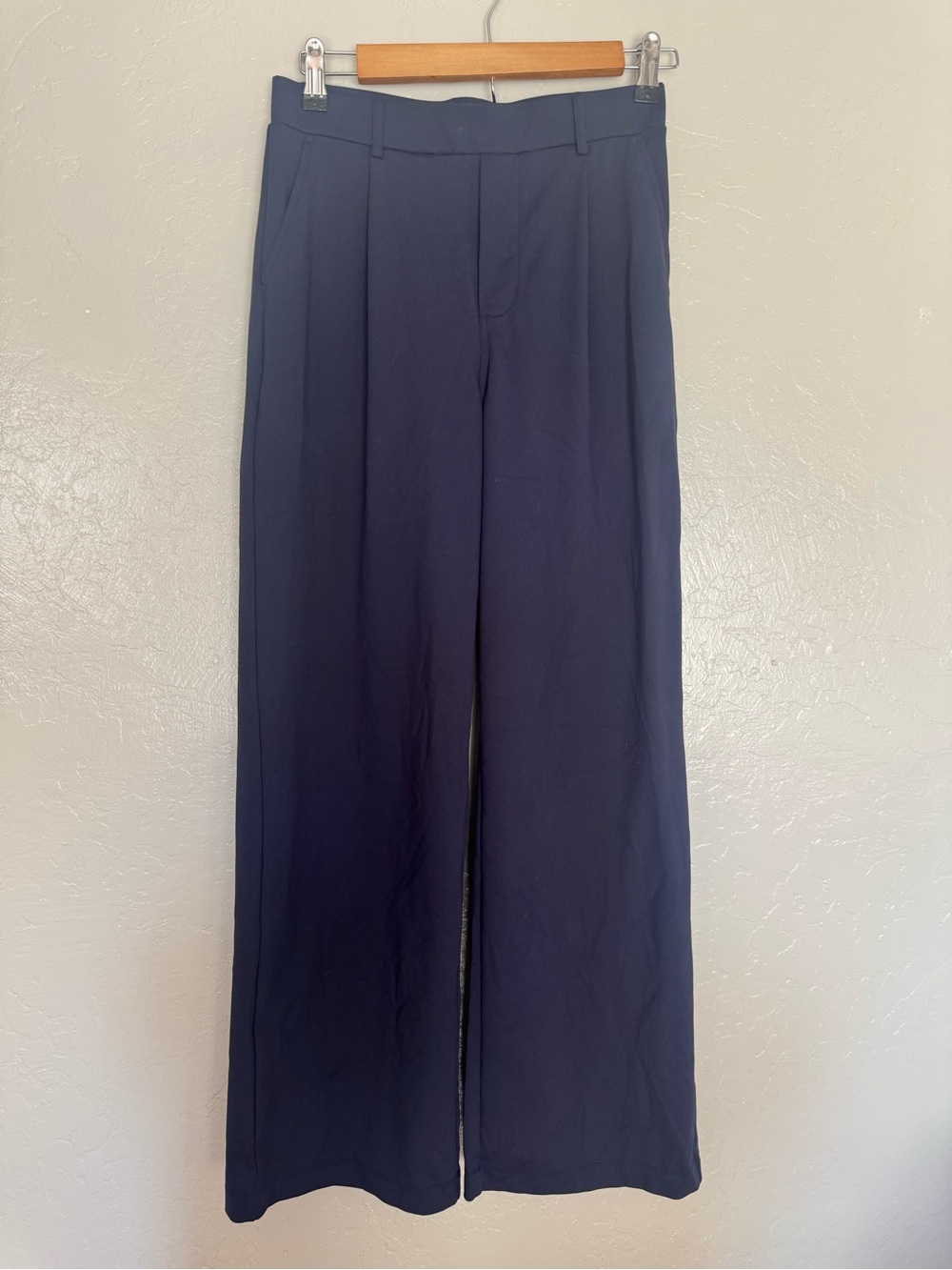 HALARA Navy Wide-Leg Trousers